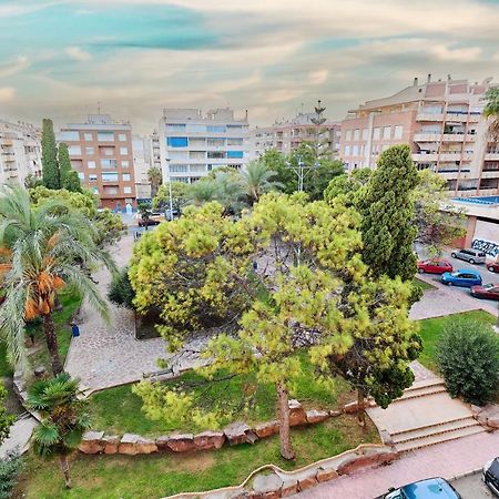 Lovely Sunny Apartment With Shared Pool And Private Parking Torrevieja Esterno foto